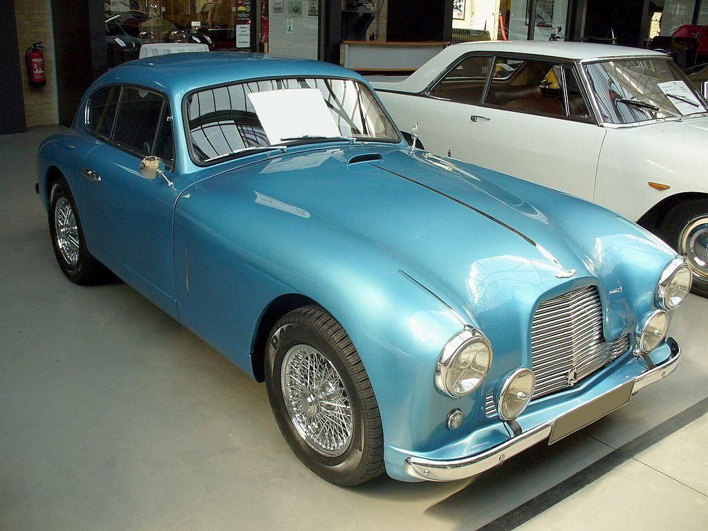 Aston Martin DB2,4